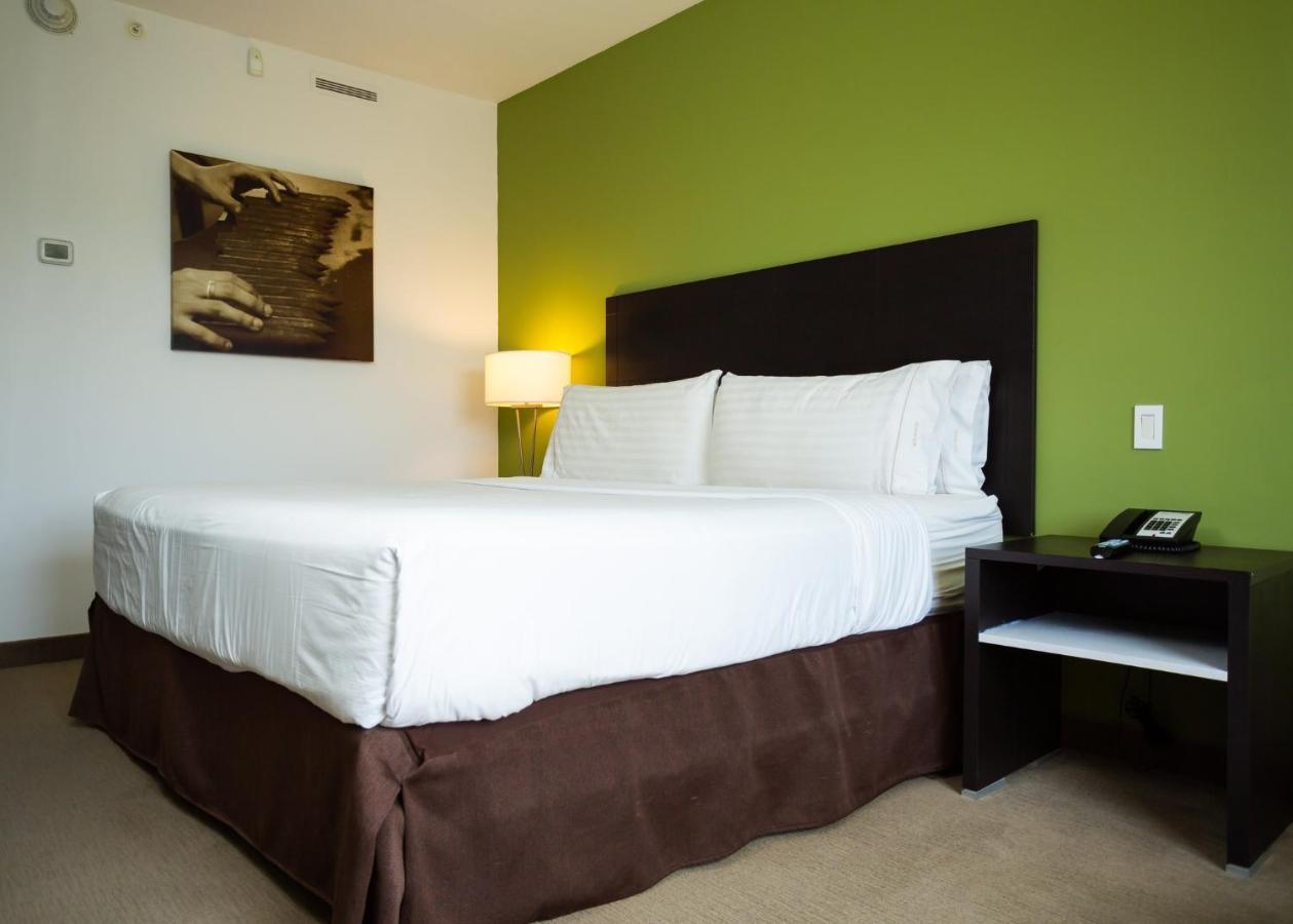 Holiday Inn Express Managua By Ihg Exterior photo