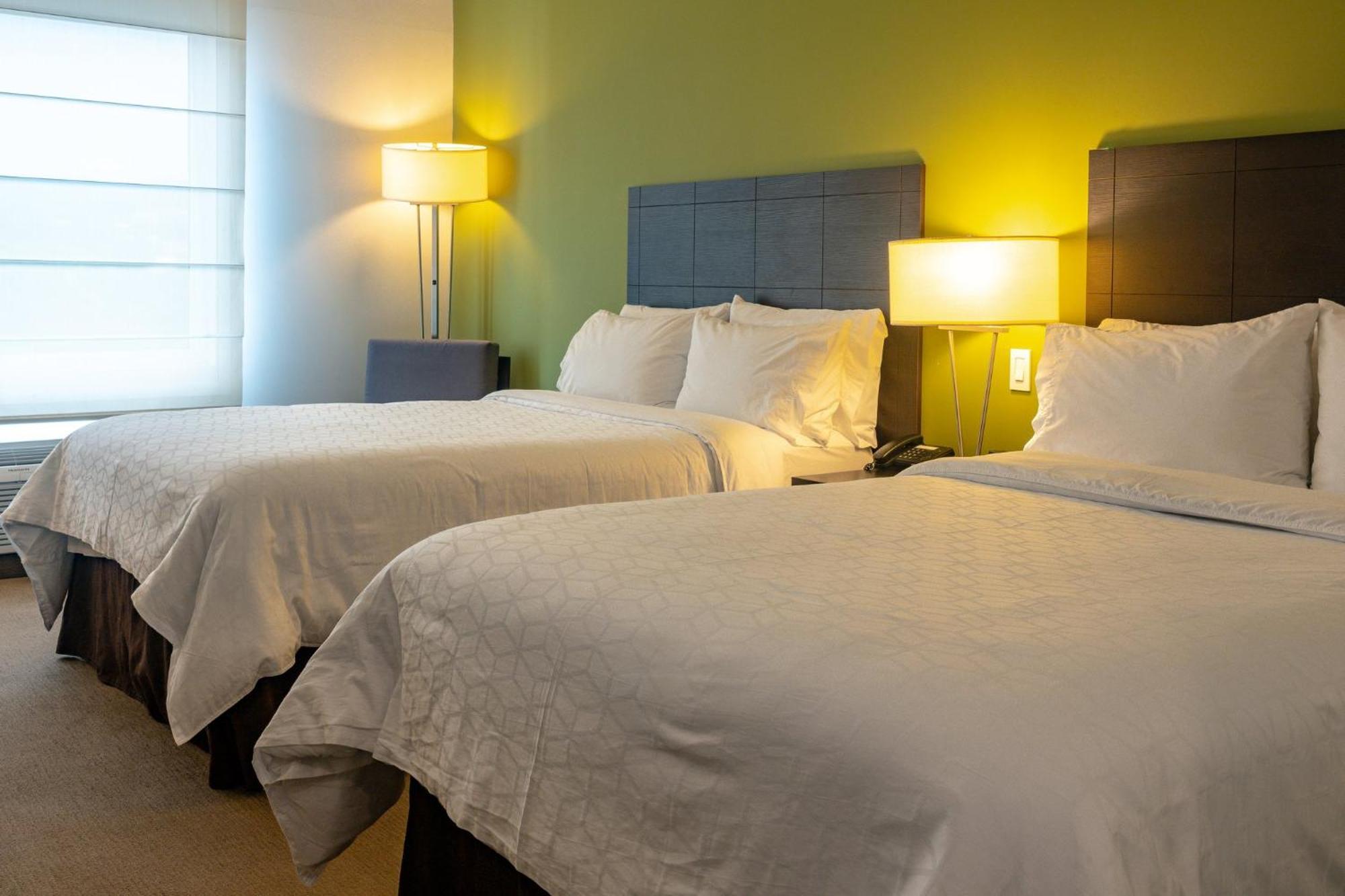 Holiday Inn Express Managua By Ihg Exterior photo