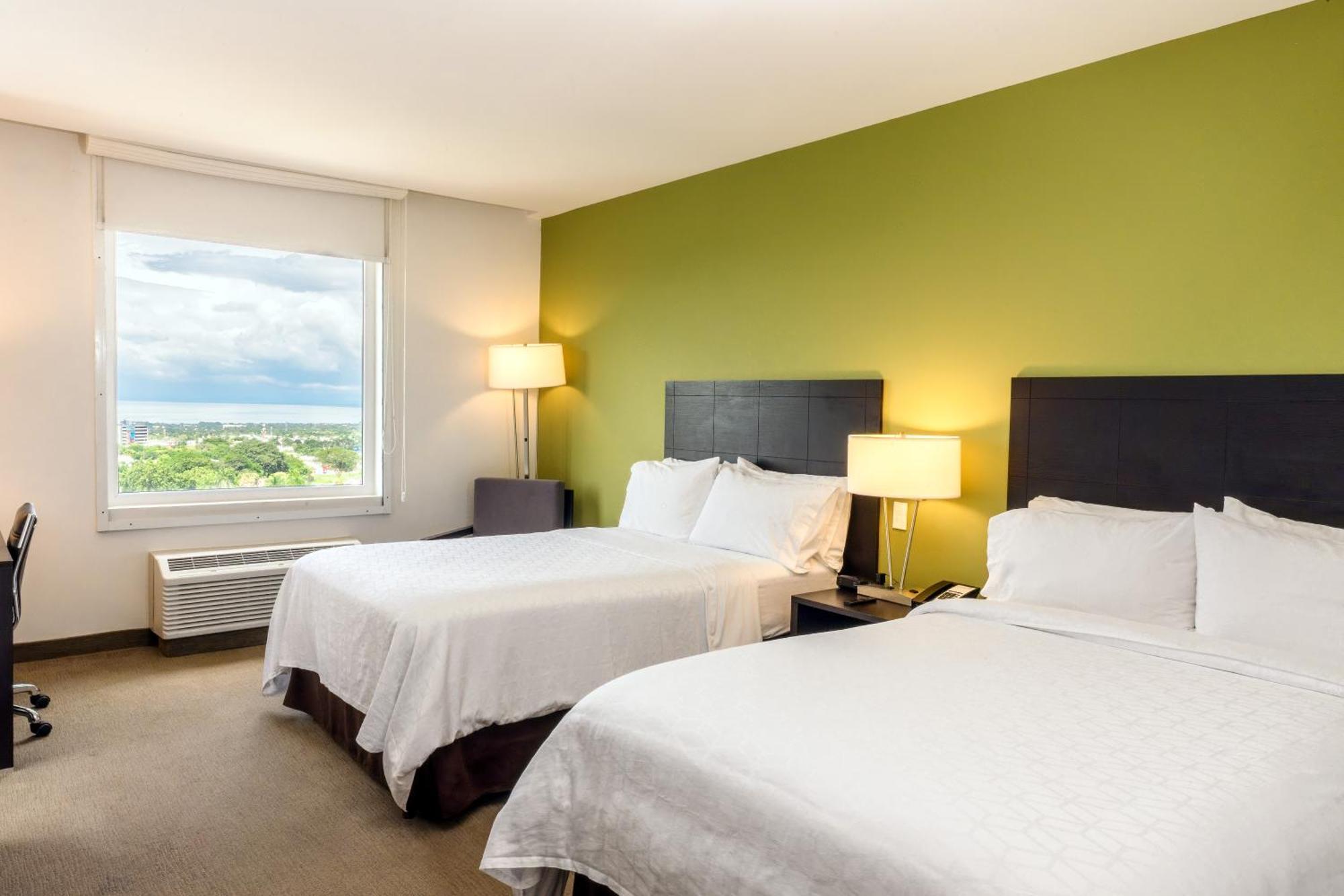 Holiday Inn Express Managua By Ihg Exterior photo